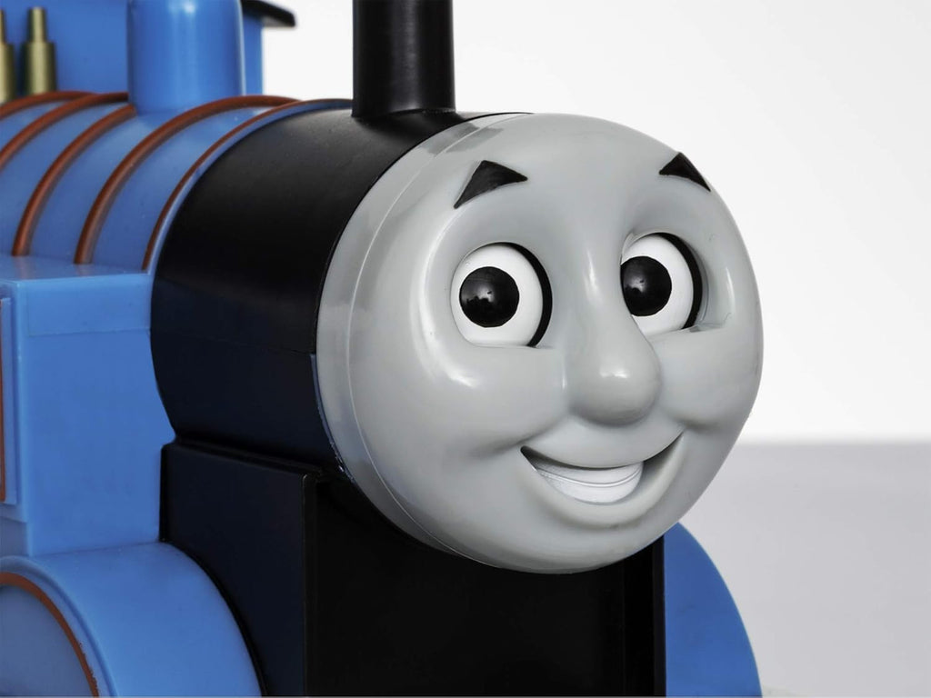 Ready-to-Play Battery-powered Model Train Set with Remote M8131