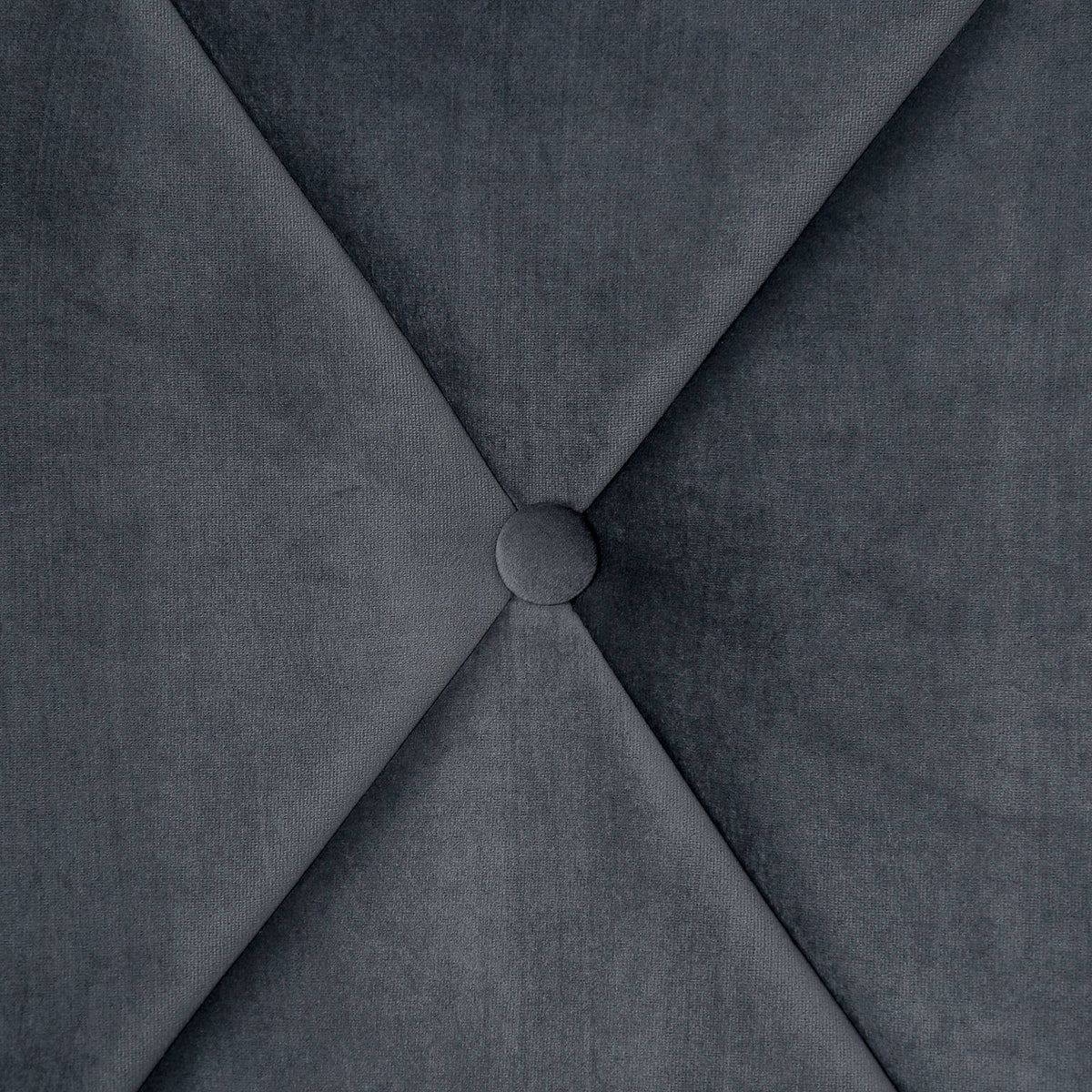 Tufted Upholstered Bed Gray V422666