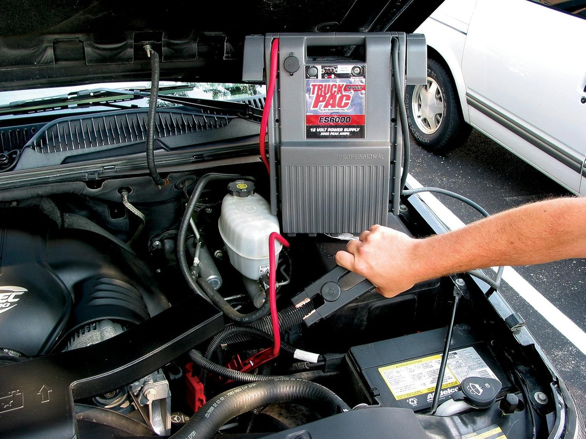 3000 Peak Amp 12V Jump Starter V62802