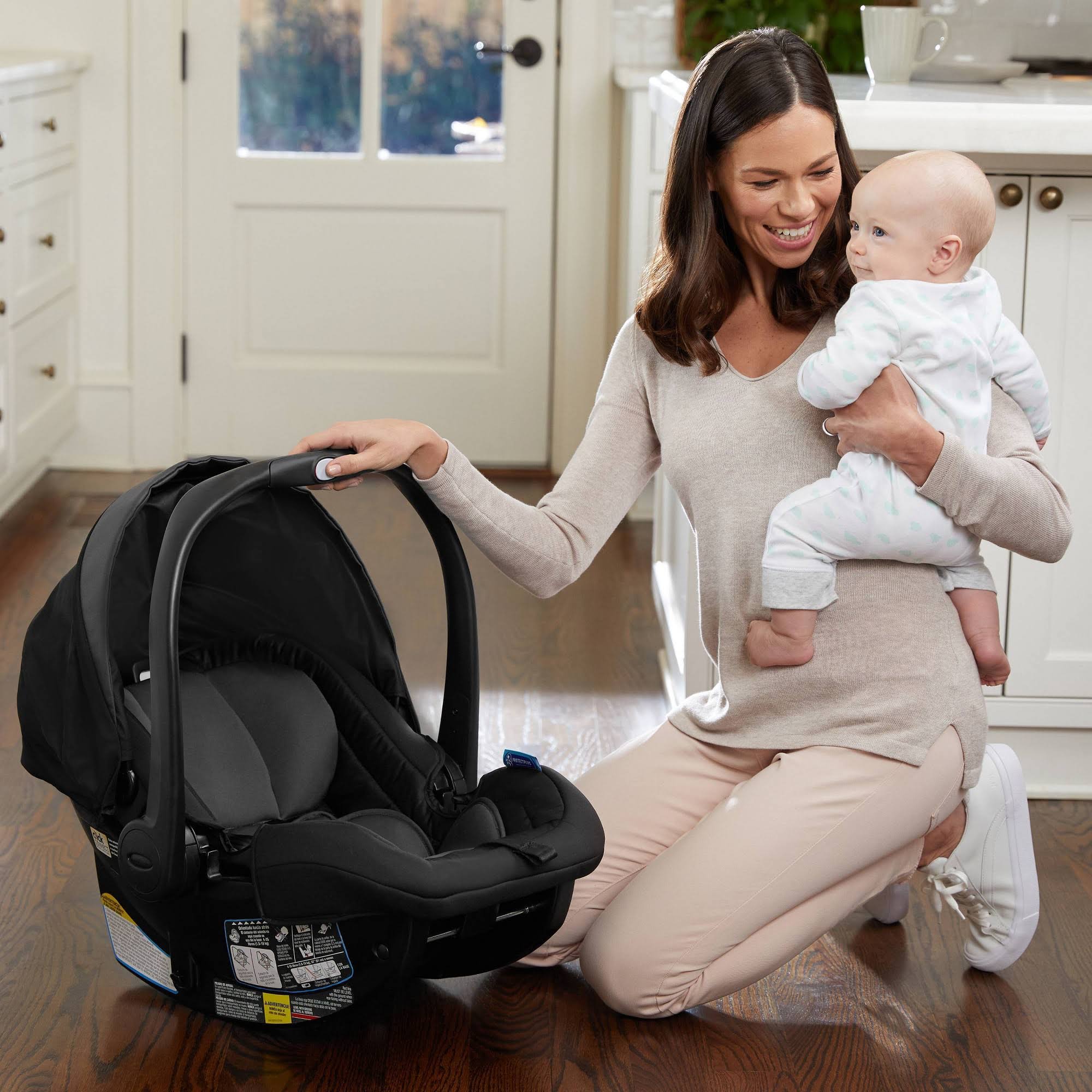 Infant Car Seat N718