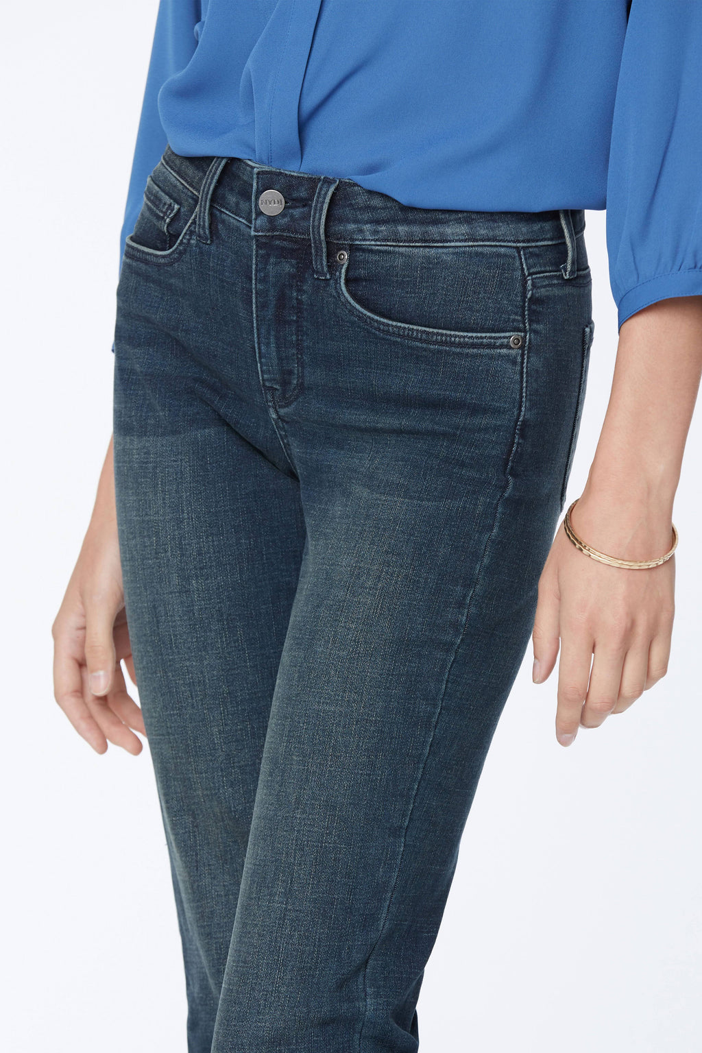 Straight Leg Jean M2840