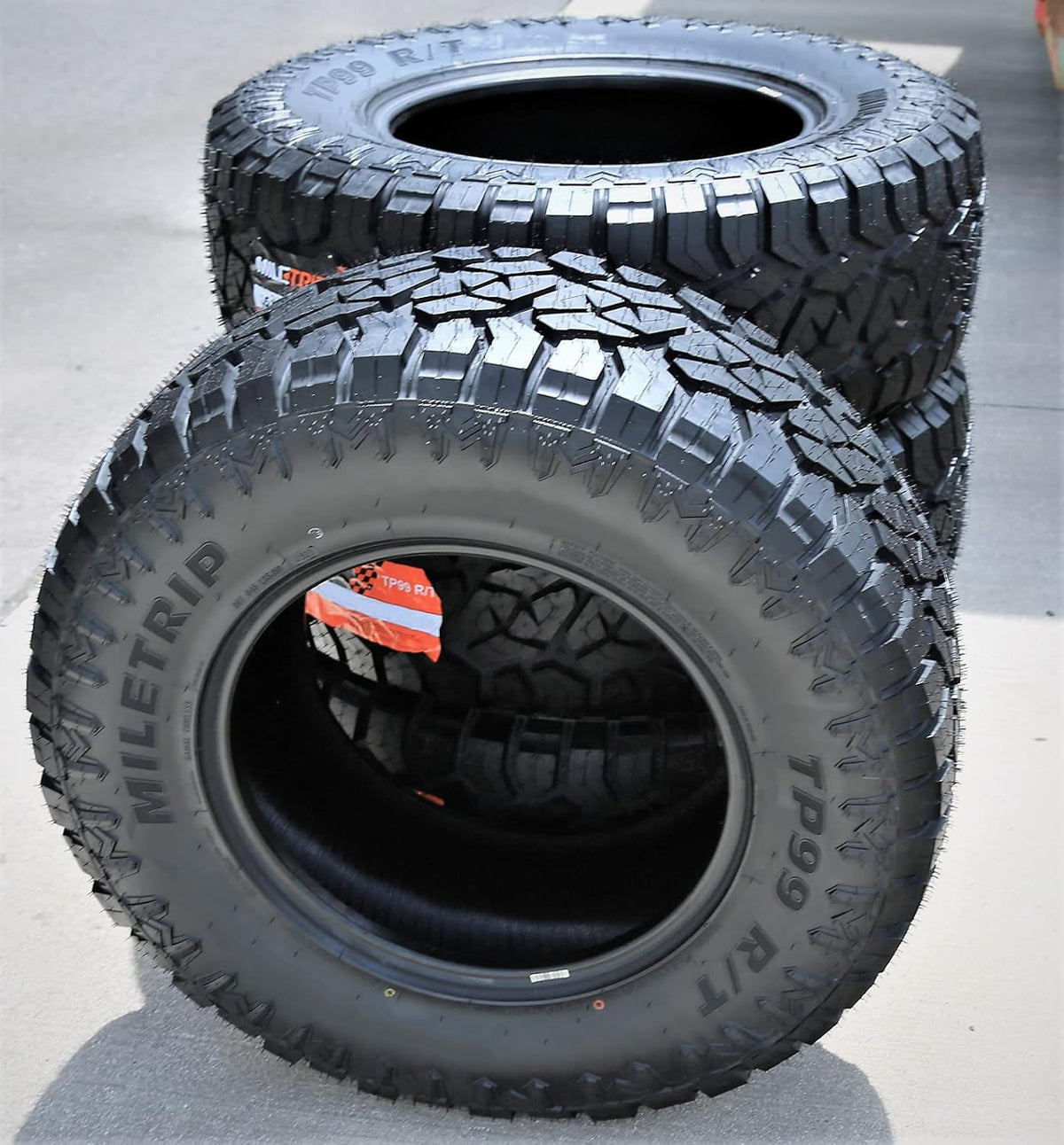 All-Terrain Mud Off-Road Light Truck Radial Tire 33X12.50R20LT 12-Ply Y808208