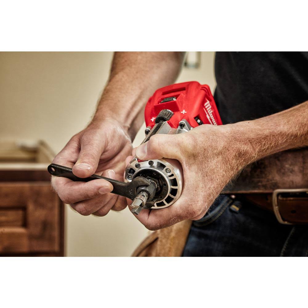 Cordless Brushless Compact Router with Offset and Plunge Base J857