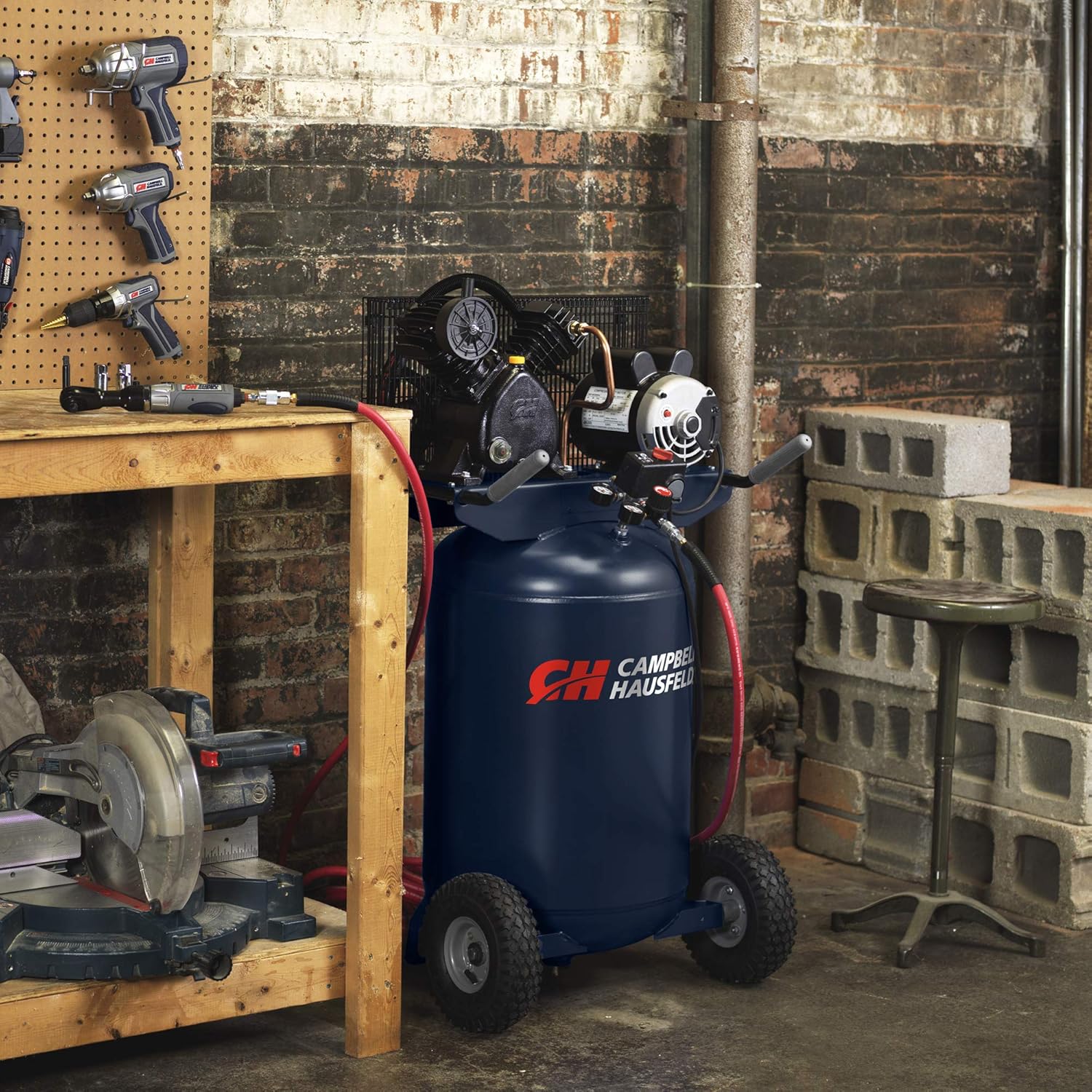30 Gallon Vertical Portable Air Compressor T4859