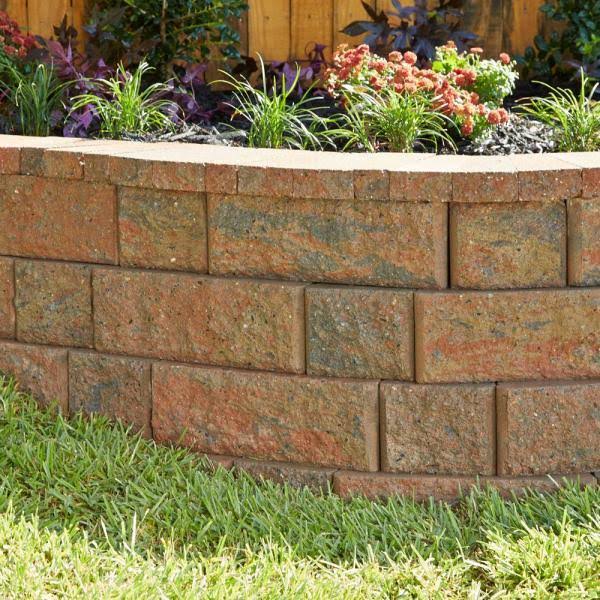 Concrete Retaining Wall Block 6 x 17.5 x 7 in. Palomino K945104