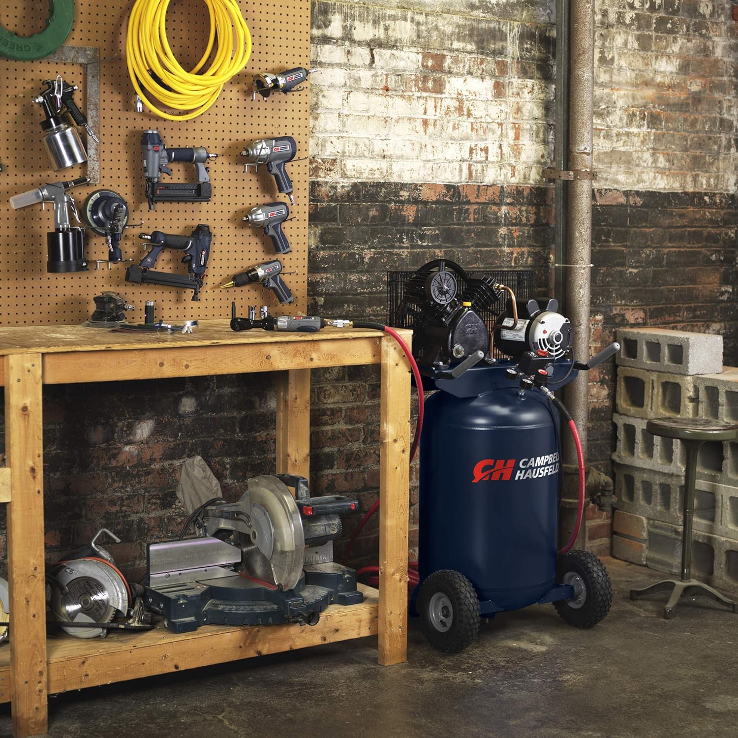 30 Gallon Vertical Portable Air Compressor T4859