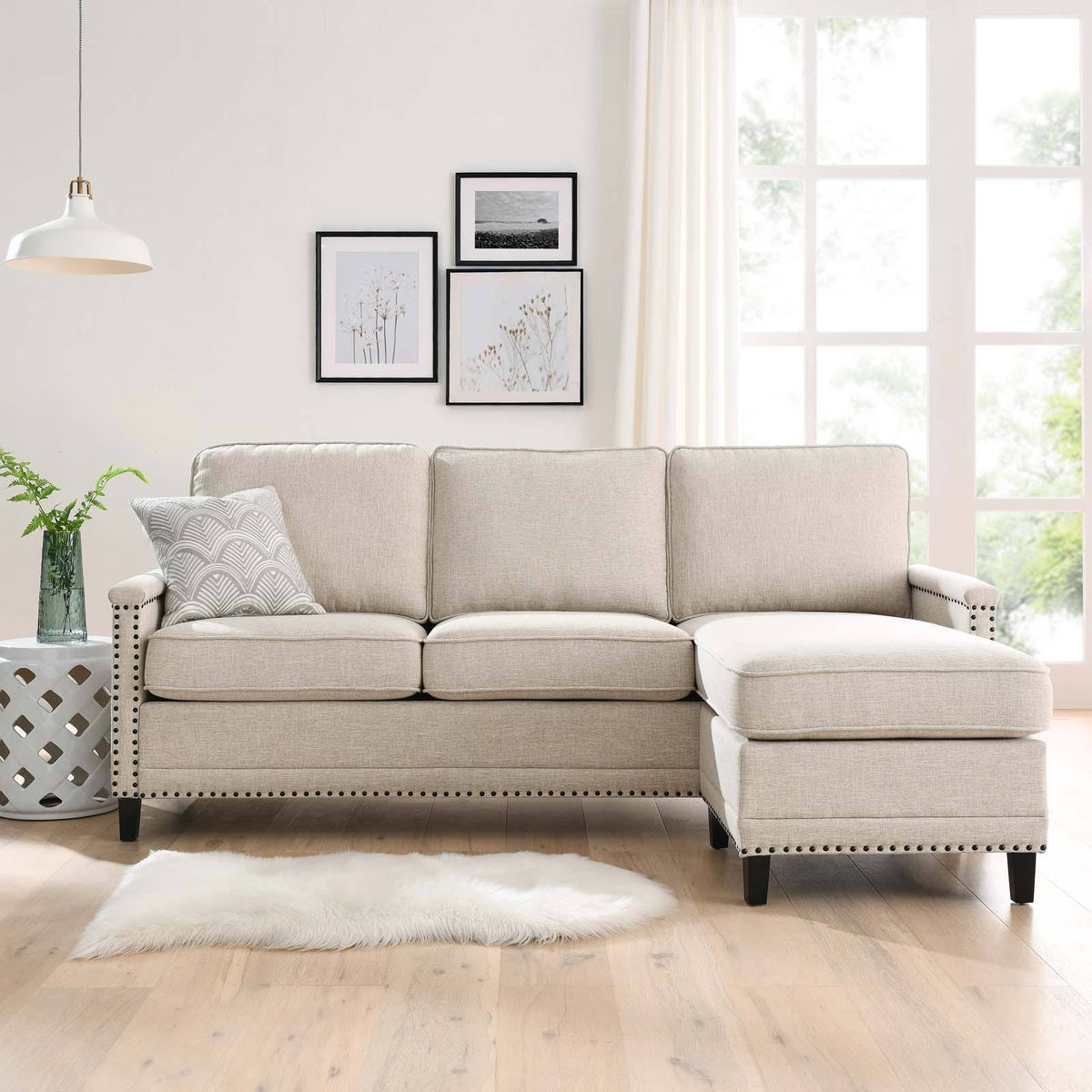 Upholstered Fabric Sectional Sofa U69686