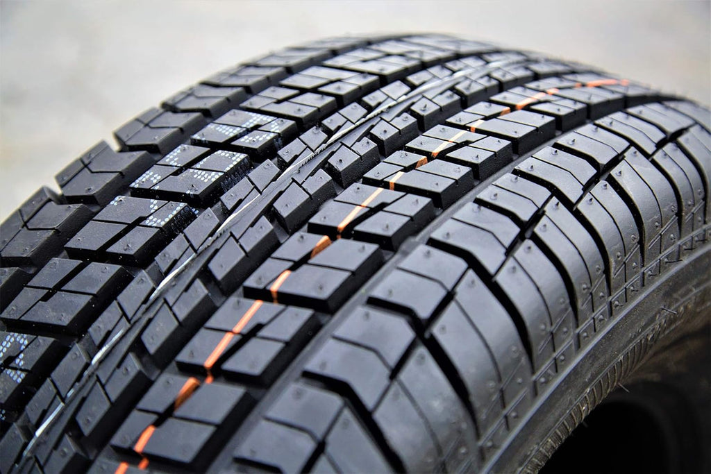 255/60R15 Performance All Season Tire B299912