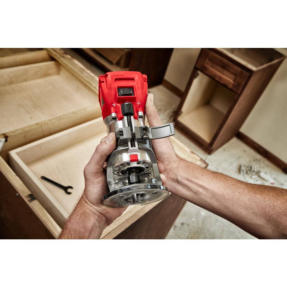 Cordless Brushless Compact Router with Offset and Plunge Base J857