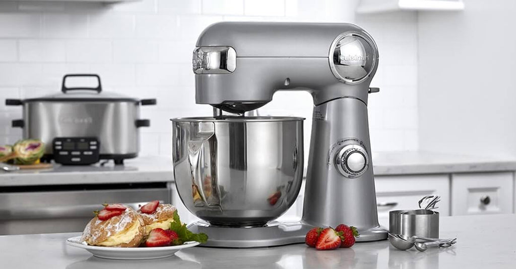 5.5 Qt Stand Mixer Red G3167